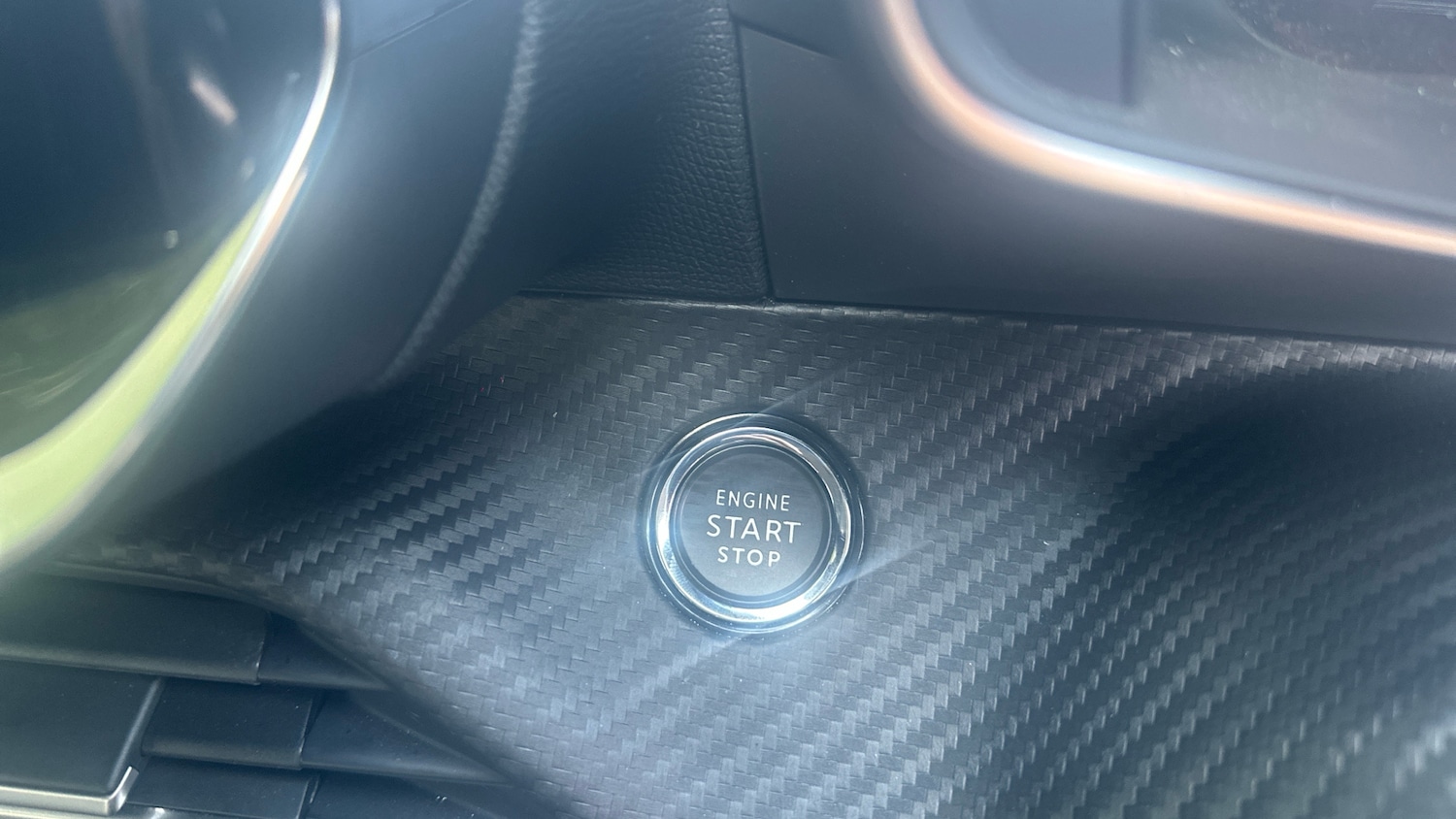 Used Peugeot 208 2023 for sale - 76115791: Photo 44