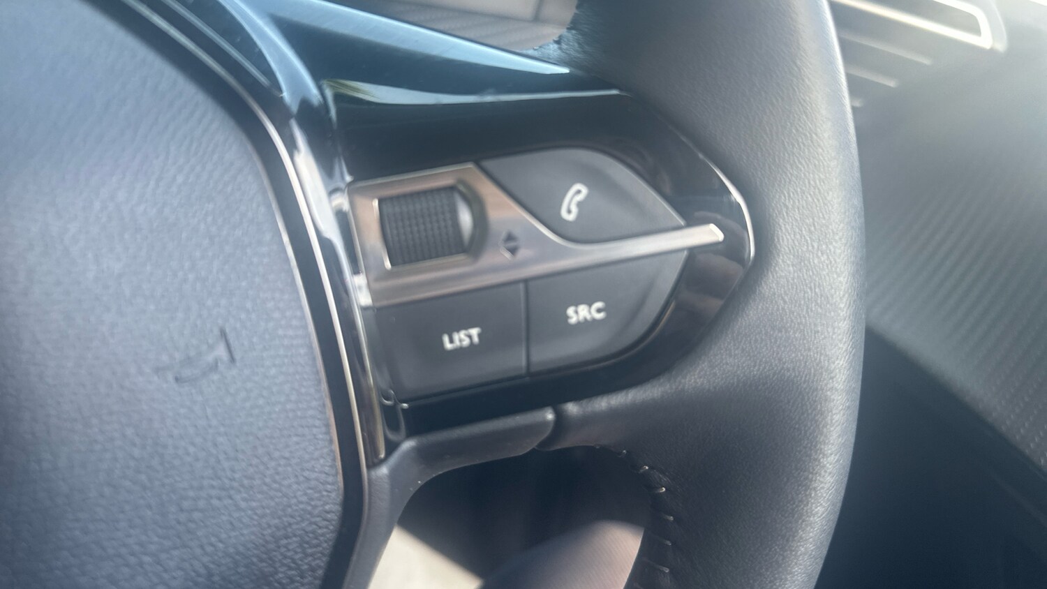 Used Peugeot 208 2023 for sale - 76115791: Photo 48