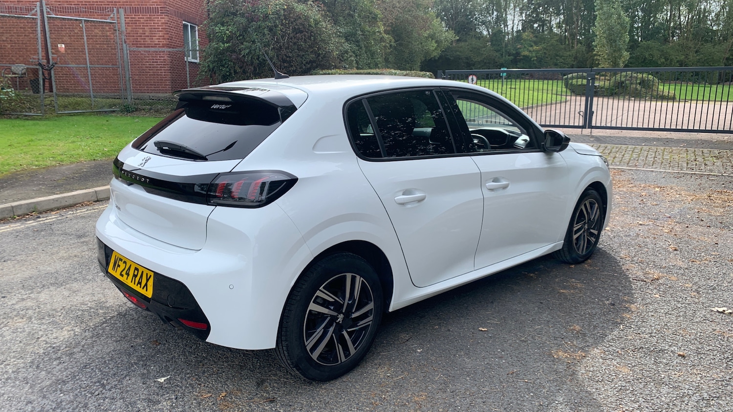 Used Peugeot 208 2024 for sale - 76114195: Photo 23