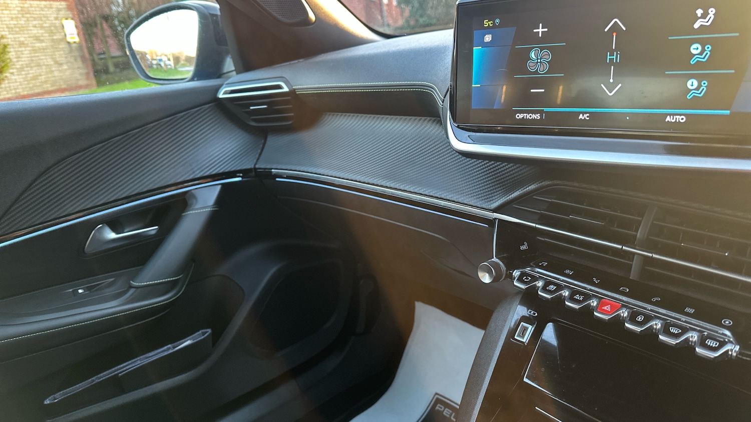 Used Peugeot 2008 2022 for sale - 77112844: Photo 14