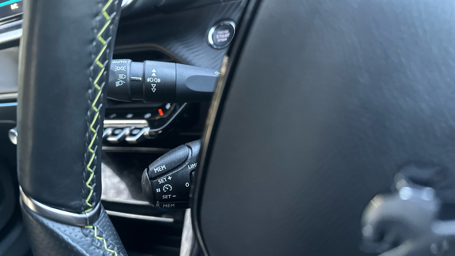 Used Peugeot 2008 2022 for sale - 77112844: Photo 42