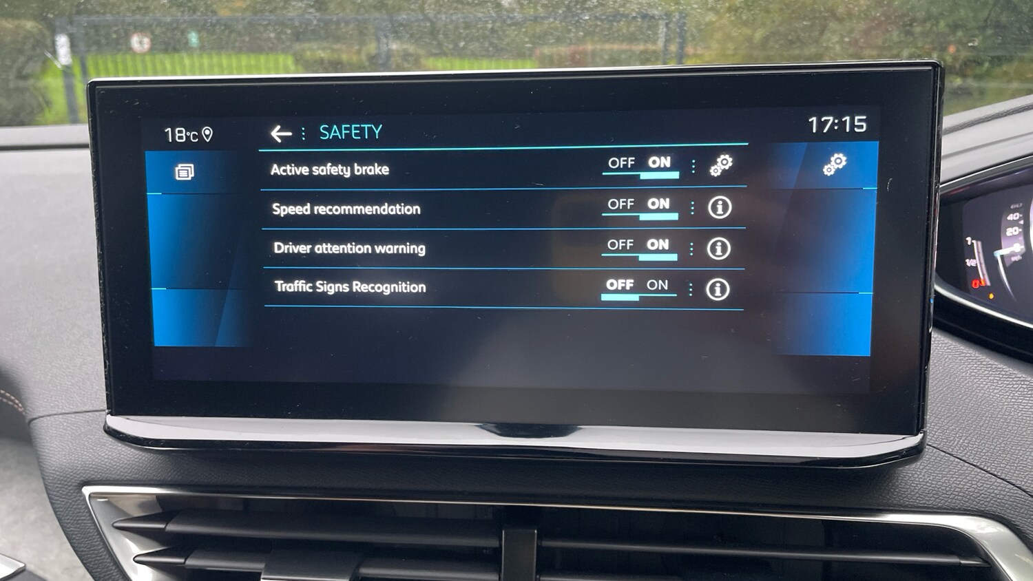 Used Peugeot 3008 2022 for sale - 76219622: Photo 42