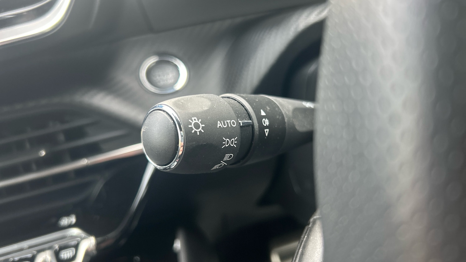 Used Peugeot 2008 2024 for sale - 76117316: Photo 23