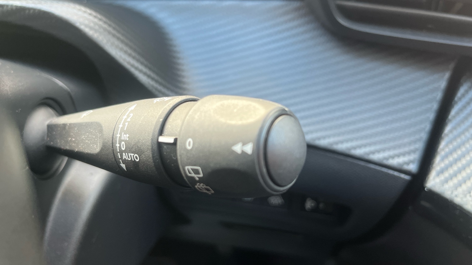 Used Peugeot 208 2023 for sale - 77004275: Photo 33