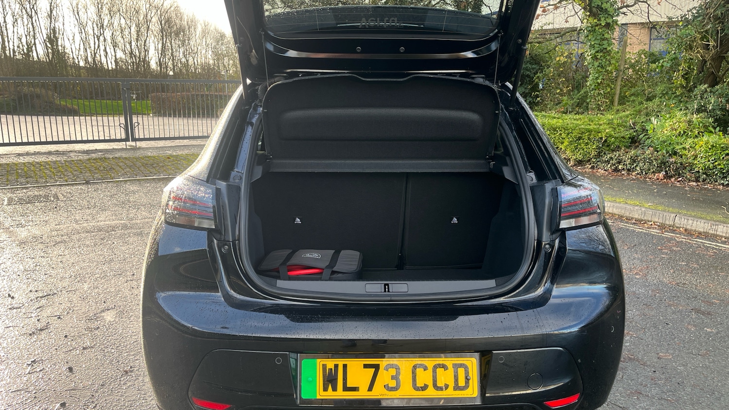 Used Peugeot 208 2023 for sale - 77004275: Photo 4