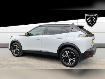 Used Peugeot 2008 2024 for sale - 76117325: Photo 2
