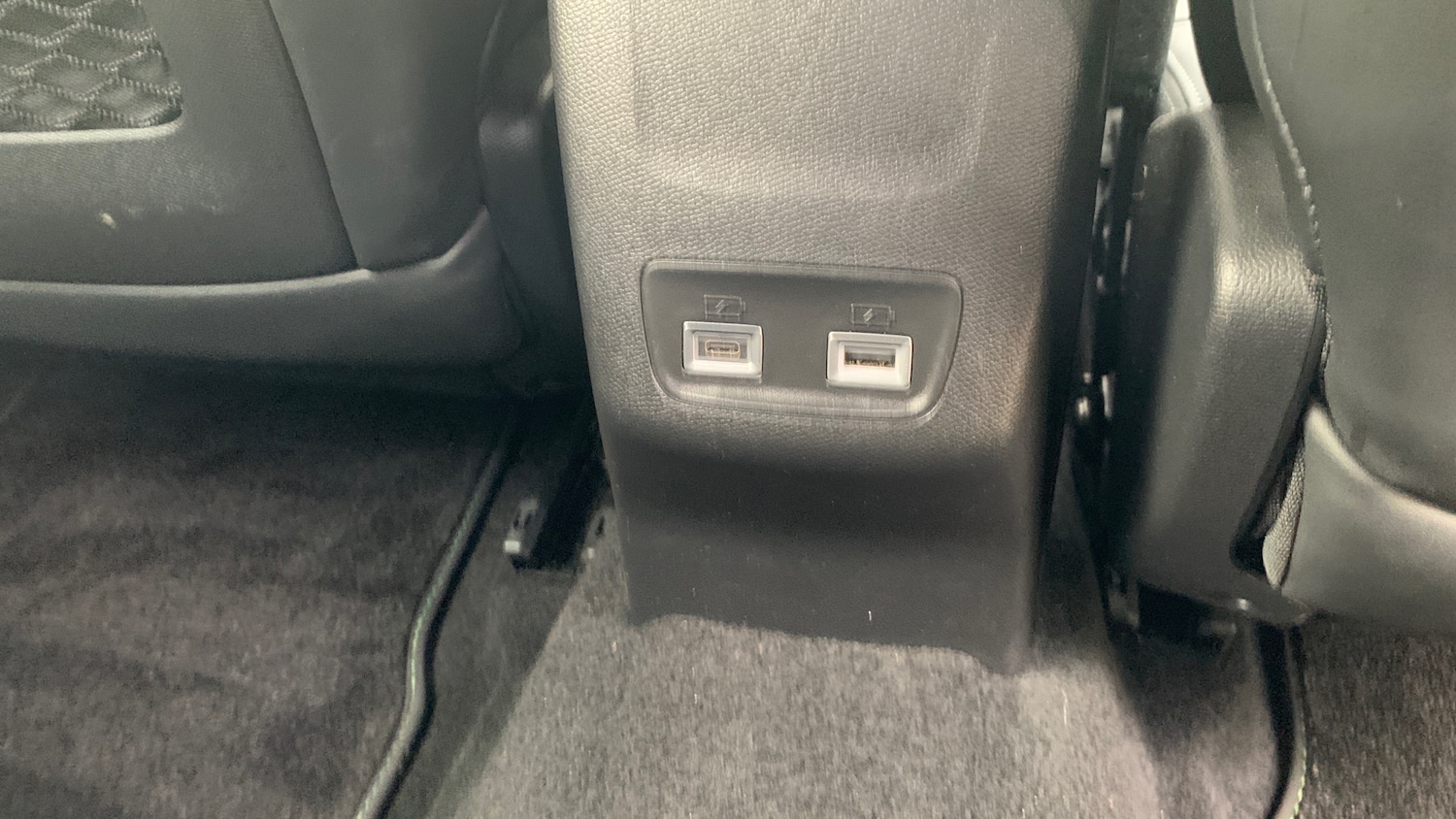 Used Peugeot 2008 2024 for sale - 76117325: Photo 42