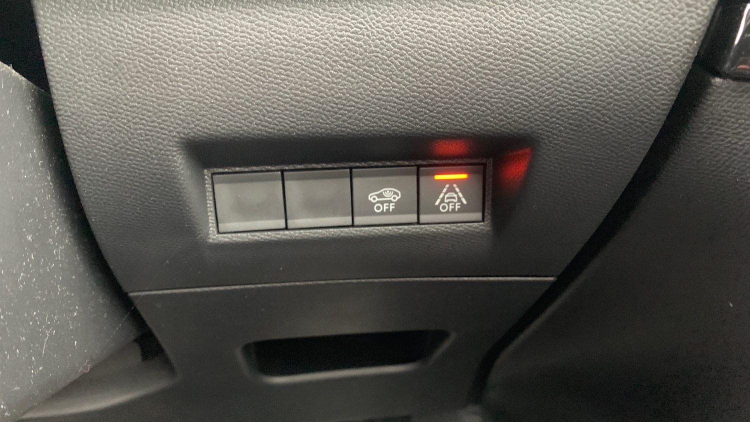 Used Peugeot 208 2022 for sale - 76120095: Photo 22