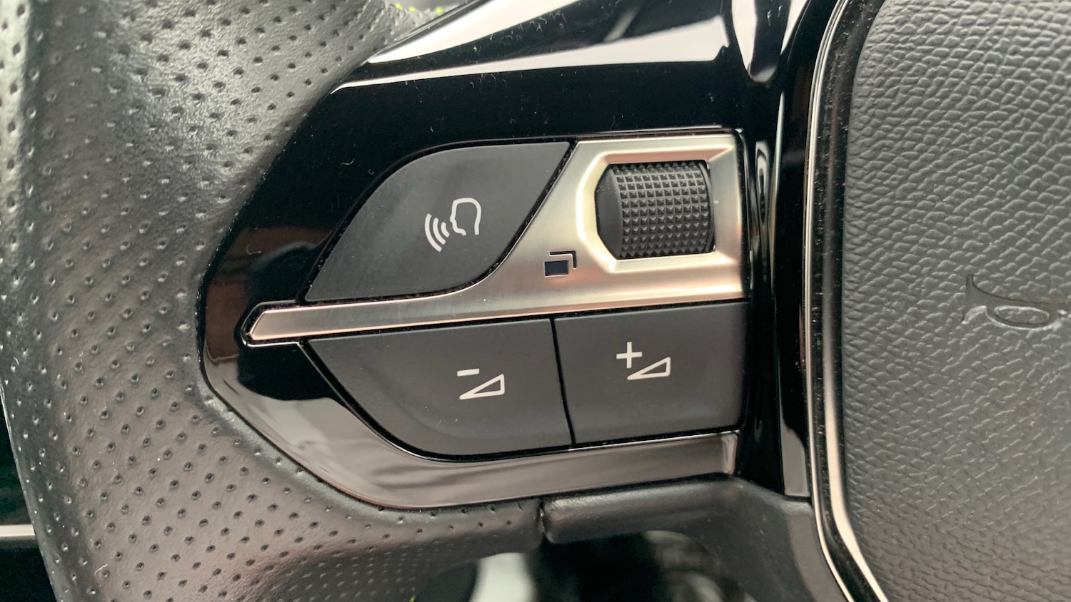 Used Peugeot 208 2022 for sale - 76120095: Photo 29