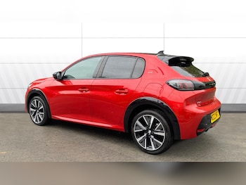 Used Peugeot 208 2022 for sale - 76120095: Photo 2
