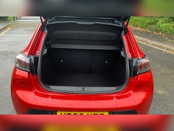 Used Peugeot 208 2022 for sale - 76120095: Photo 4