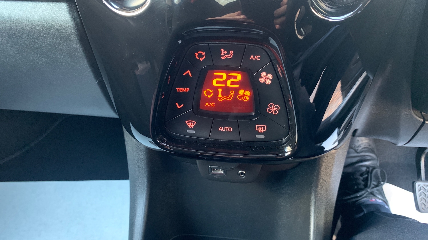 Used Peugeot 108 2020 for sale - 76682259: Photo 29