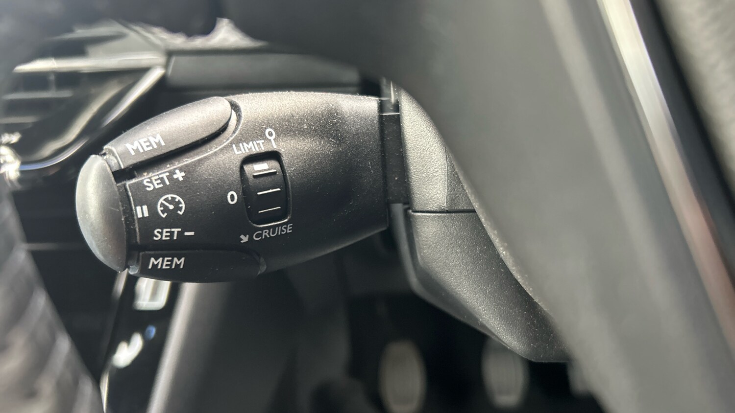 Used Peugeot 2008 2024 for sale - 76627815: Photo 25