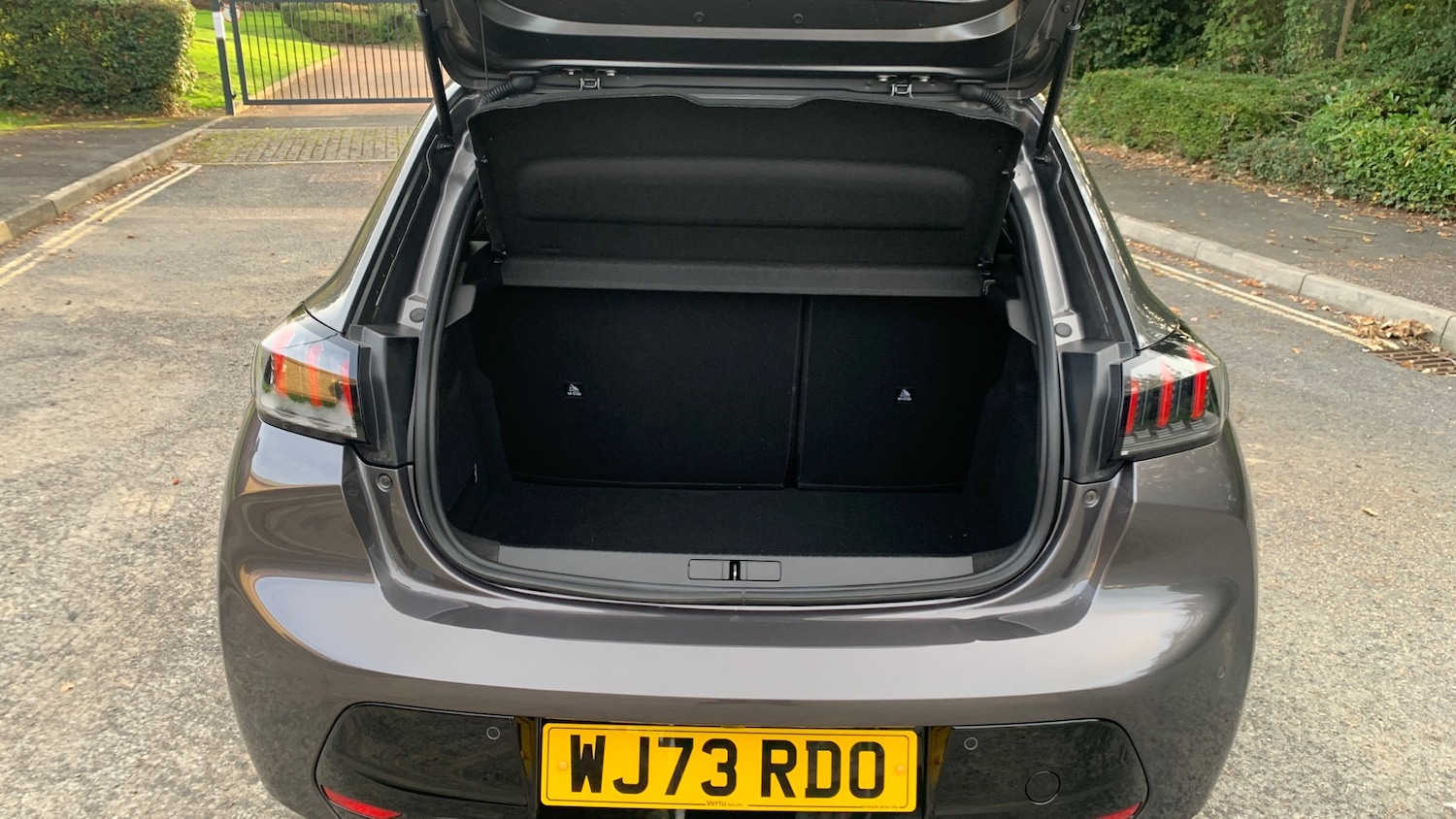 Used Peugeot 208 2023 for sale - 76198059: Photo 4
