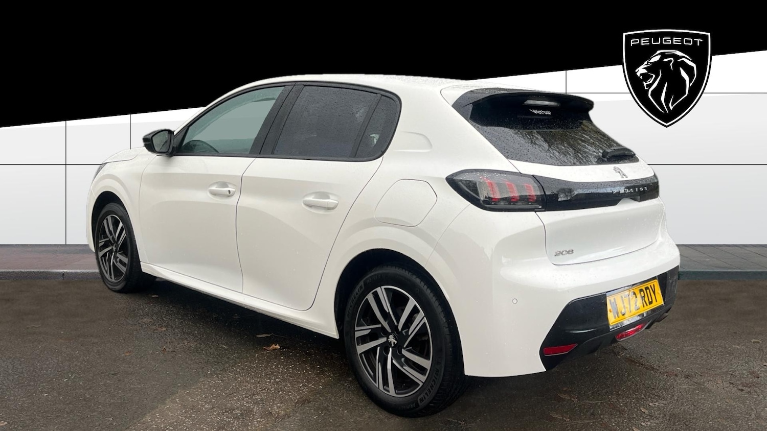 Used Peugeot 208 2022 for sale - 76616363: Photo 2