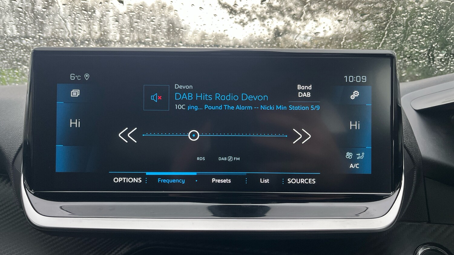 Used Peugeot 208 2022 for sale - 76616363: Photo 45