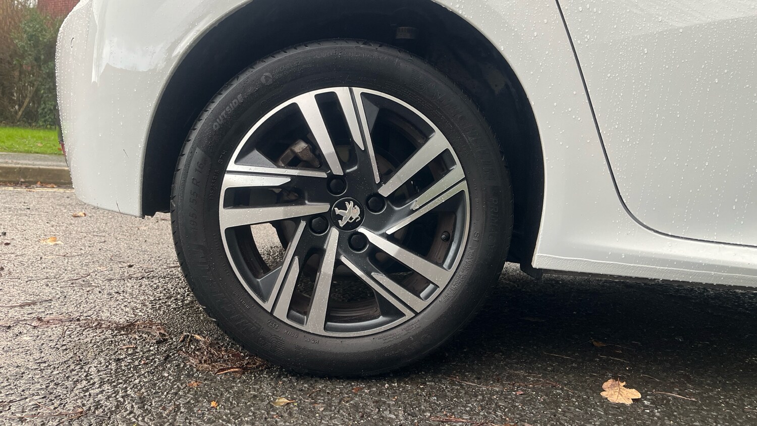 Used Peugeot 208 2022 for sale - 76616363: Photo 7