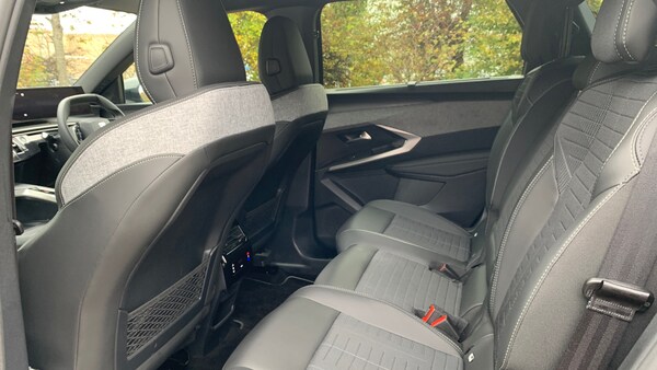 Used Peugeot 5008 2025 for sale - 76222134: Photo 16