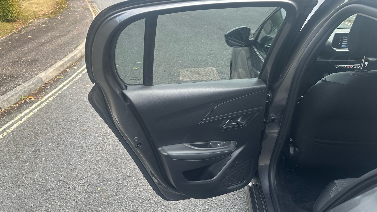 Vehicle 28