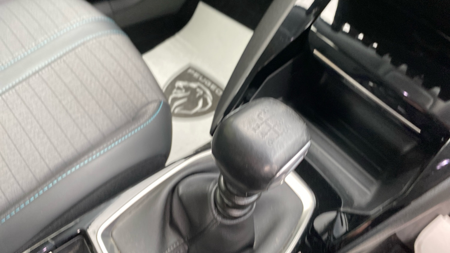 Used Peugeot 2008 2021 for sale - 76104623: Photo 31