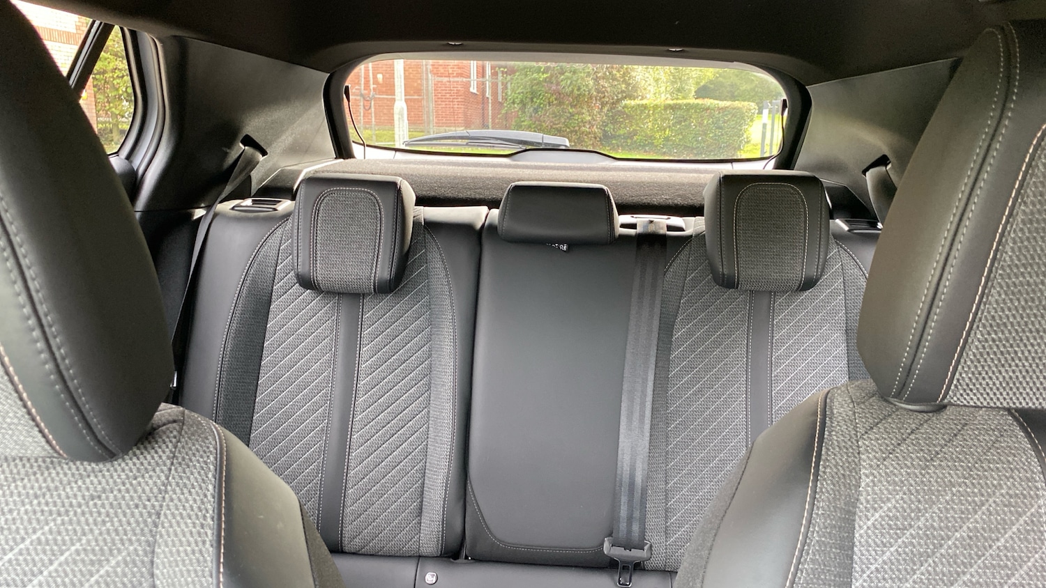 Used Peugeot 2008 2025 for sale - 76114192: Photo 15