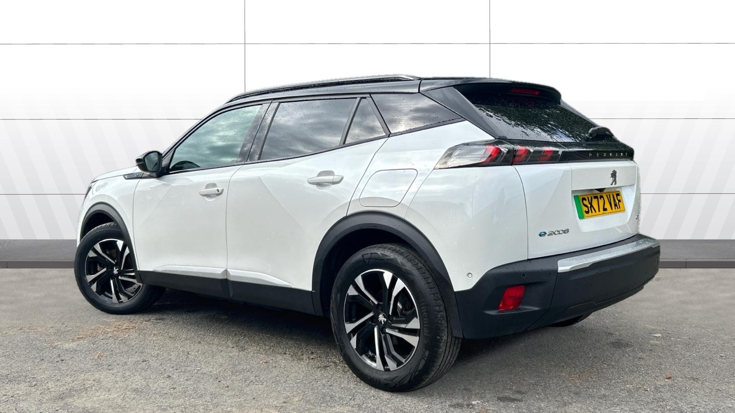 Used Peugeot 2008 2022 for sale - 76106928: Photo 2