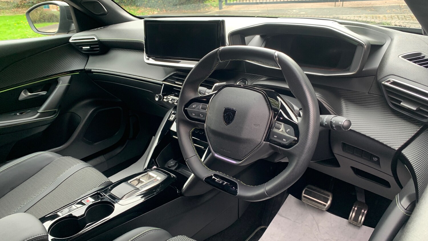 Used Peugeot 2008 2024 for sale - 76219614: Photo 11