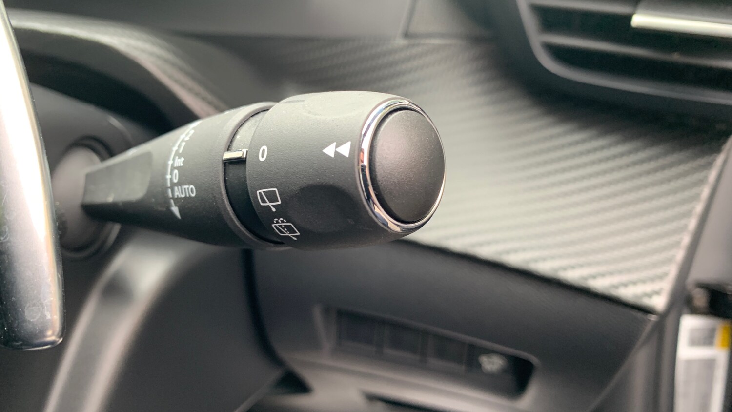 Used Peugeot 2008 2024 for sale - 76219614: Photo 23