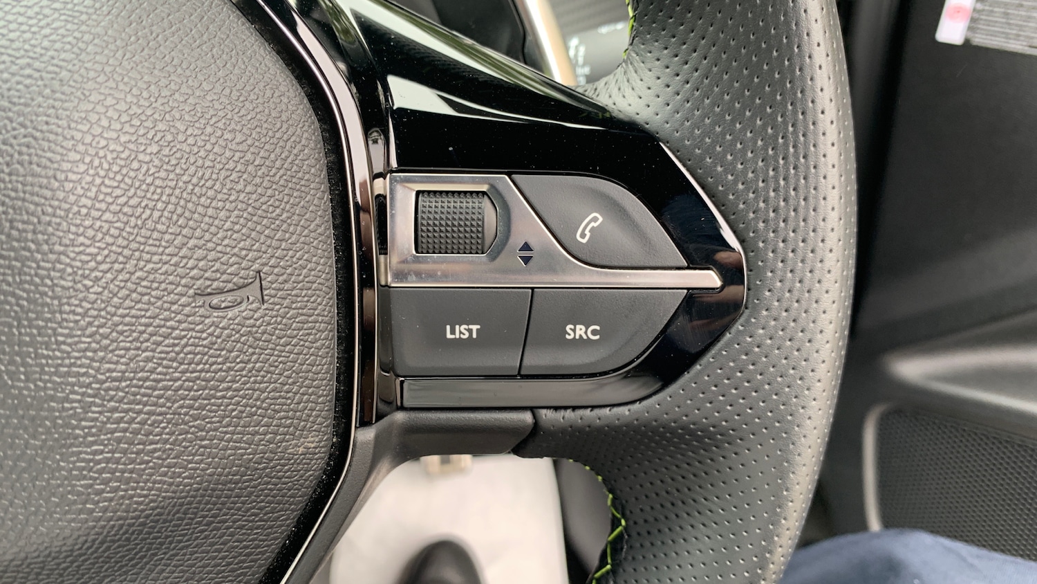 Used Peugeot 2008 2024 for sale - 76219614: Photo 24