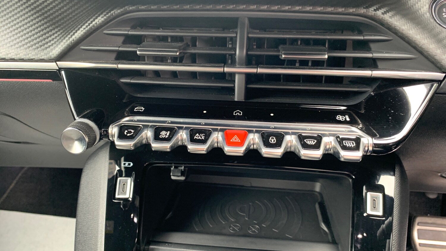 Used Peugeot 2008 2024 for sale - 76219614: Photo 30