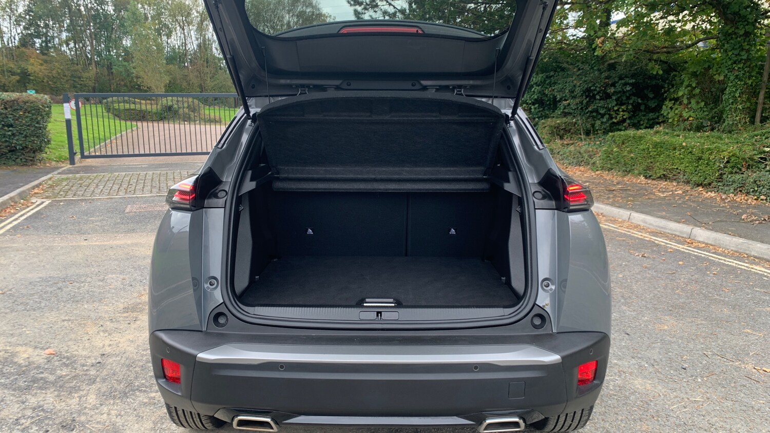 Used Peugeot 2008 2024 for sale - 76219614: Photo 4