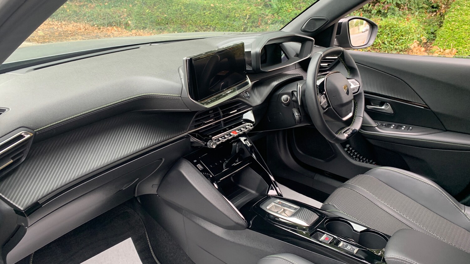 Used Peugeot 2008 2024 for sale - 76219614: Photo 9