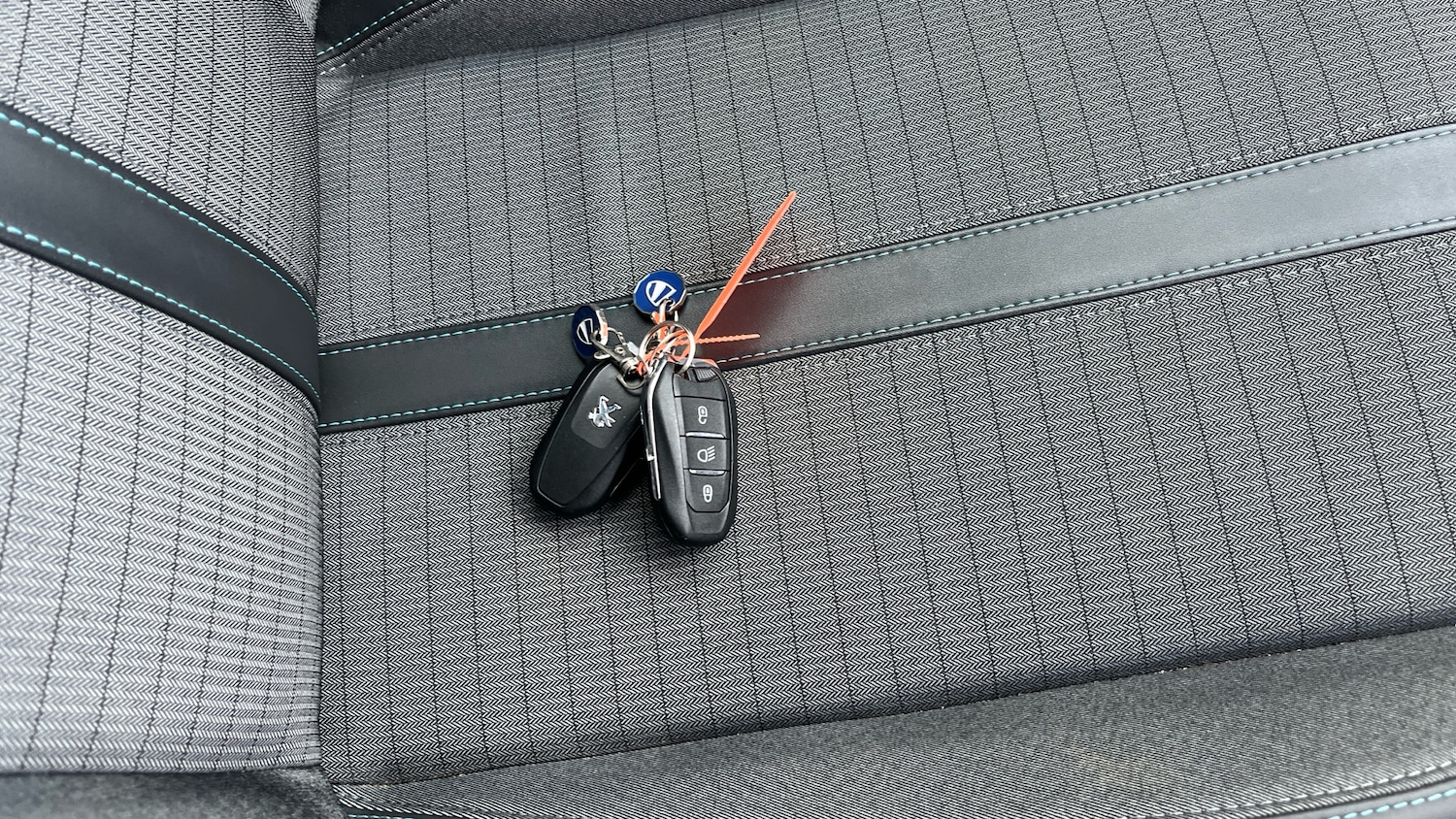 Used Peugeot 208 2020 for sale - 76682258: Photo 20