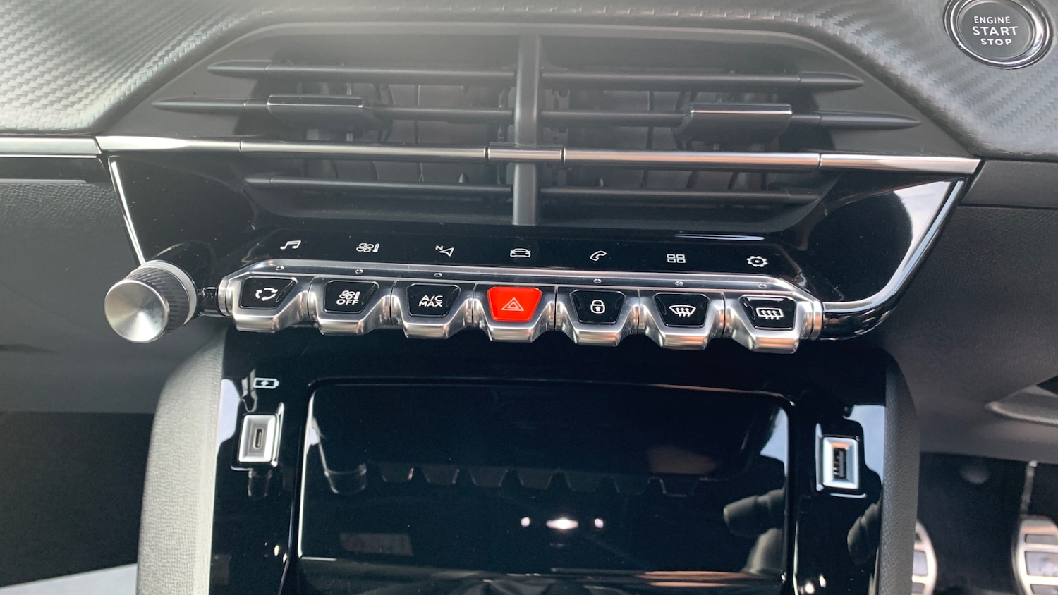 Used Peugeot 208 2023 for sale - 76830526: Photo 42