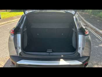 Used Peugeot 2008 2024 for sale - 74949951: Photo