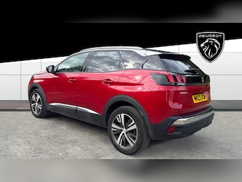 Used Peugeot 3008 2023 for sale - 76931568: Photo