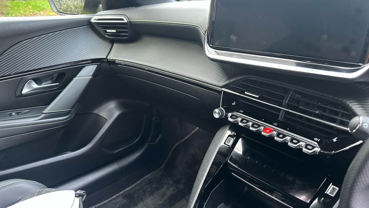 Used Peugeot 208 2024 for sale - 76830531: Photo 14