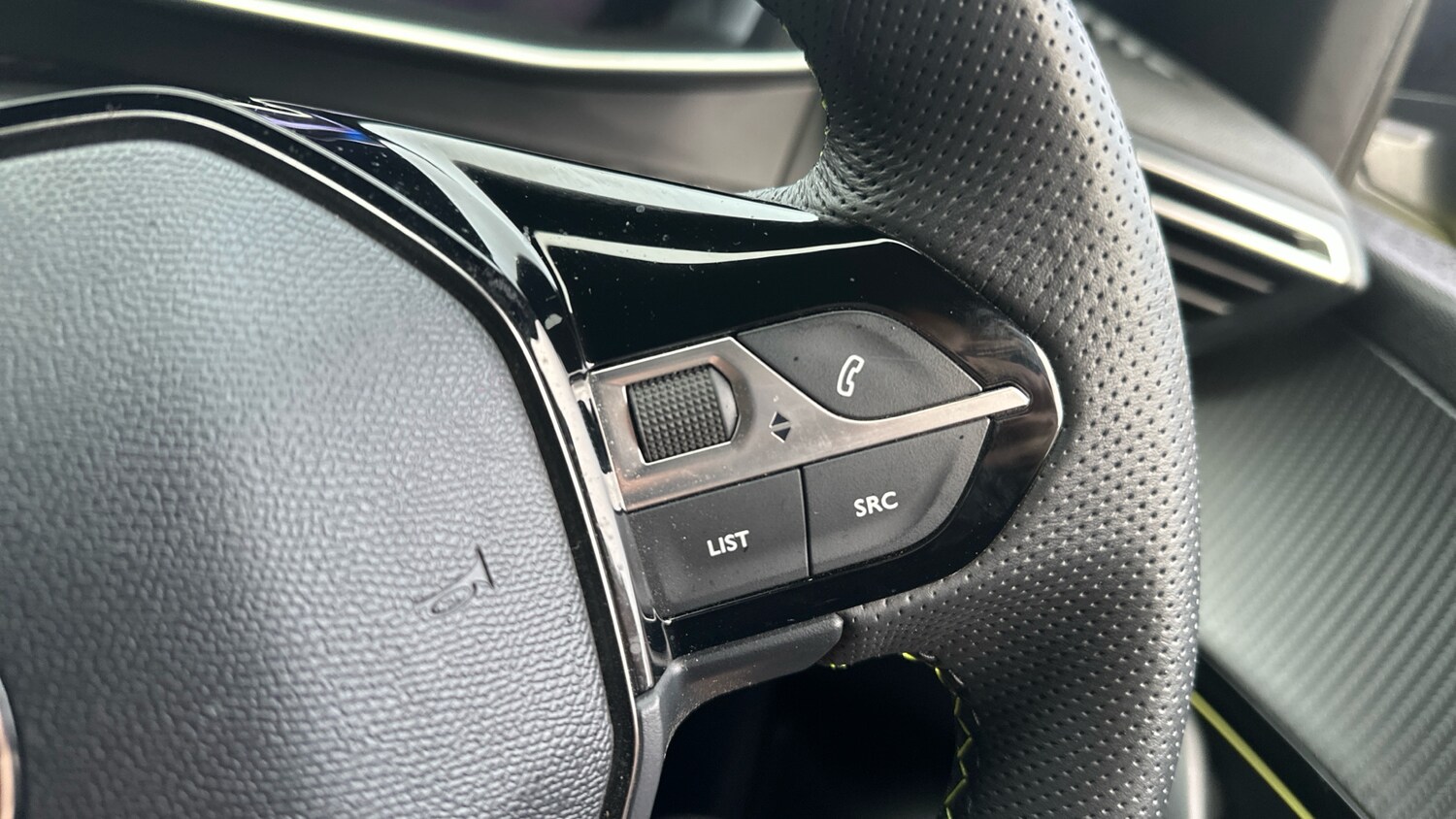 Used Peugeot 208 2024 for sale - 76830531: Photo 39