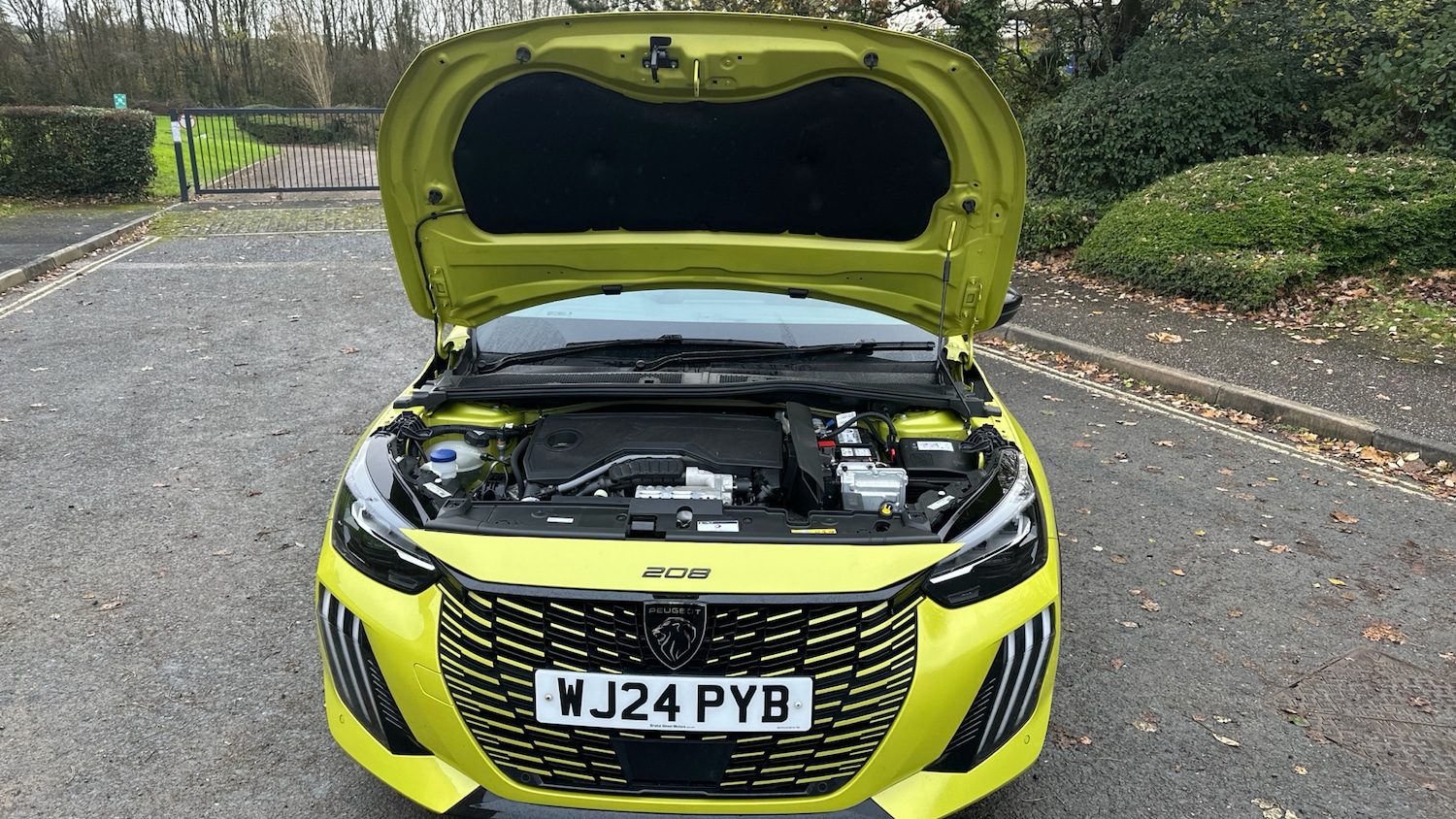 Used Peugeot 208 2024 for sale - 76830531: Photo 8