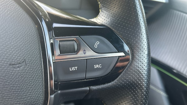 Used Peugeot 208 2021 for sale - 76219629: Photo 22