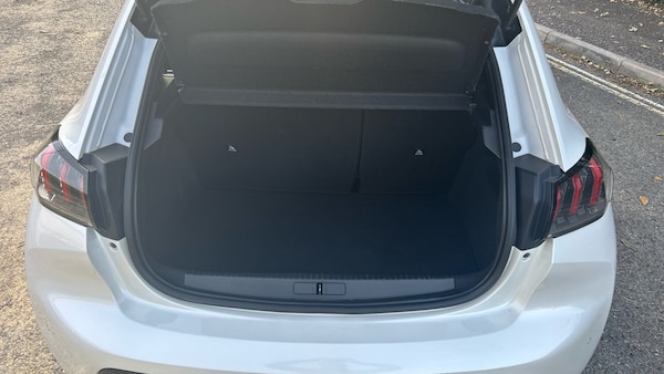 Used Peugeot 208 2021 for sale - 76219629: Photo 4