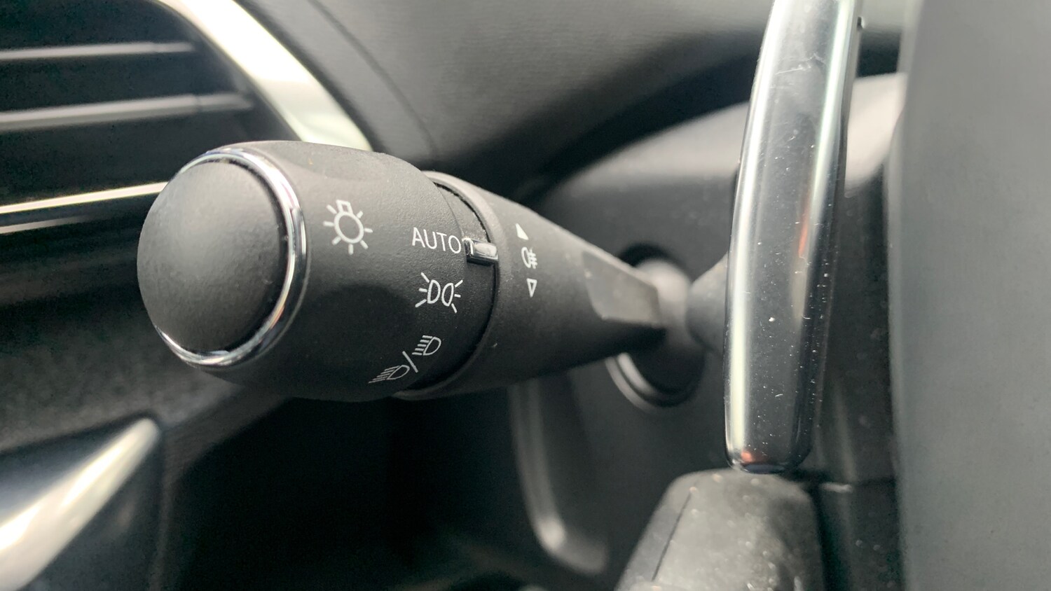 Used Peugeot 3008 2023 for sale - 76464356: Photo 28