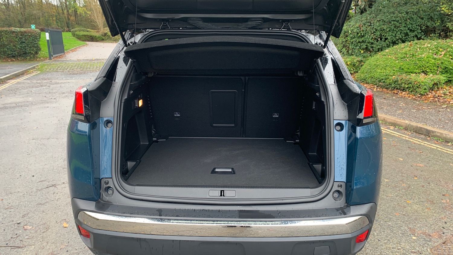 Used Peugeot 3008 2023 for sale - 76464356: Photo 4