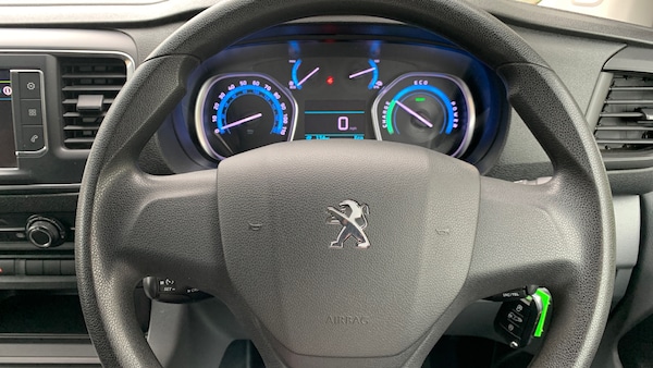 Used Peugeot Expert 2022 for sale - 76252271: Photo 52
