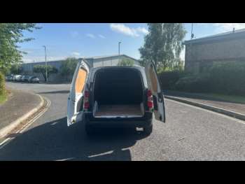 Used Peugeot Partner 2023 for sale - 74931868: Photo