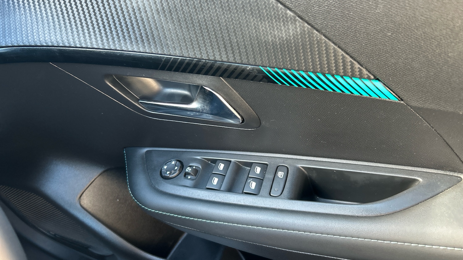 Used Peugeot 208 2023 for sale - 76114193: Photo 27