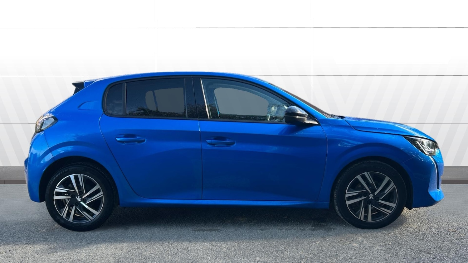 Used Peugeot 208 2023 for sale - 76114193: Photo 5
