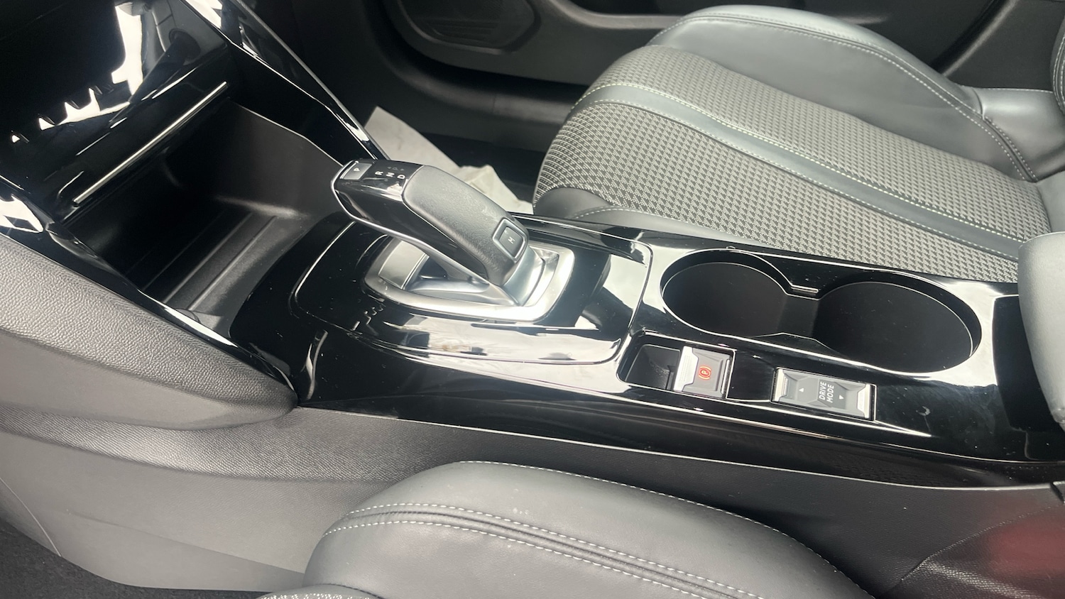 Used Peugeot 208 2020 for sale - 76681651: Photo 13