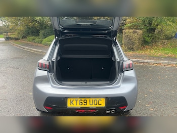 Used Peugeot 208 2020 for sale - 76681651: Photo