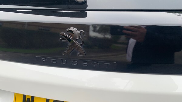 Used Peugeot 3008 2022 for sale - 76198047: Photo 31